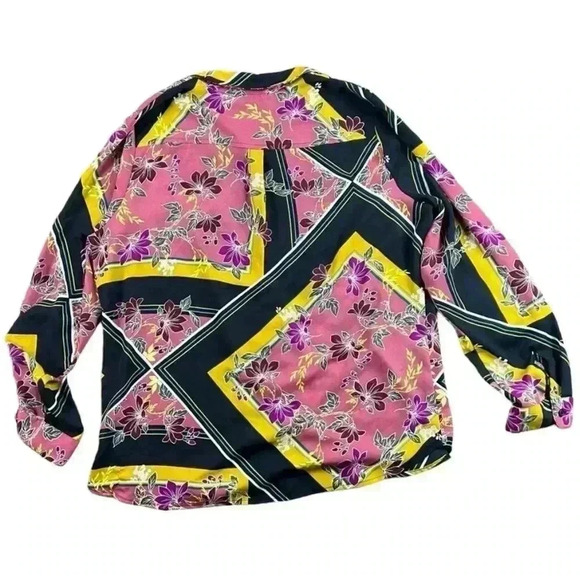 Apt. 9 Floral Mix Pattern Large Top - Picture 2 of 5